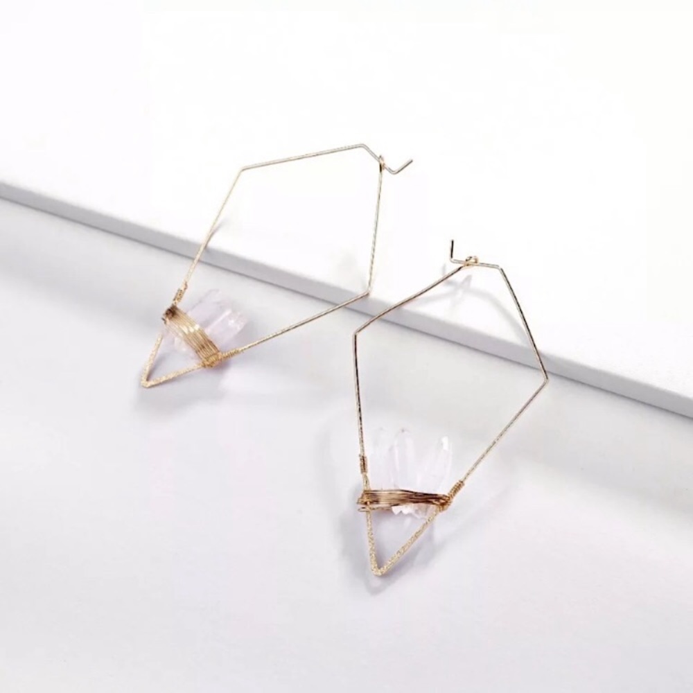 Geometric Quartz Crystal Wired Hoop Boho Earring - Picture 13 of 16